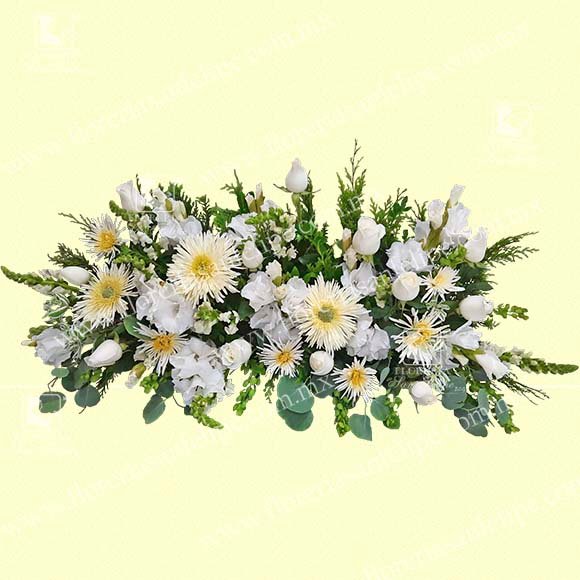 Jardinera Floral con Rosas, Gladiola y Spyder